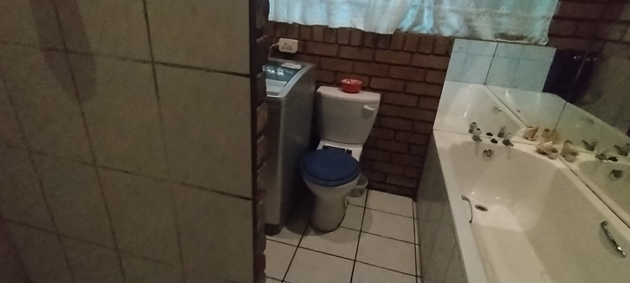 3 Bedroom Property for Sale in Riebeeckstad Free State